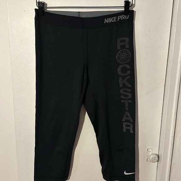 Nike pro cropped legging “ROCKSTAR” - Picture 1 of 4